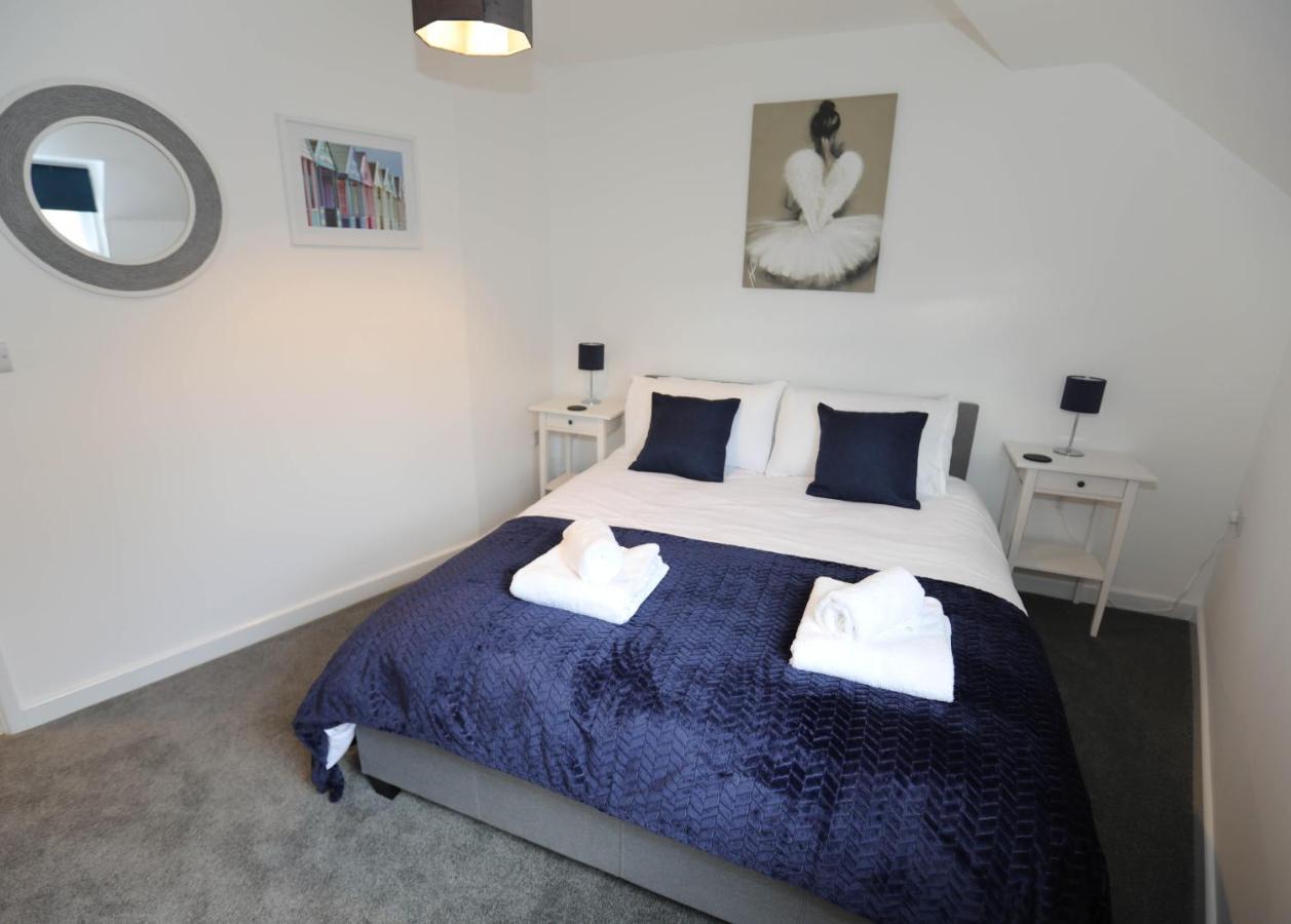 Exmouth - Apartment 2, Strand House - Modern 2 Bedroom Apartment, Perfect Location For Access To Beach & Town Centre - Sleeps 4 Guests - Hosted By Rentmyhouse Buitenkant foto