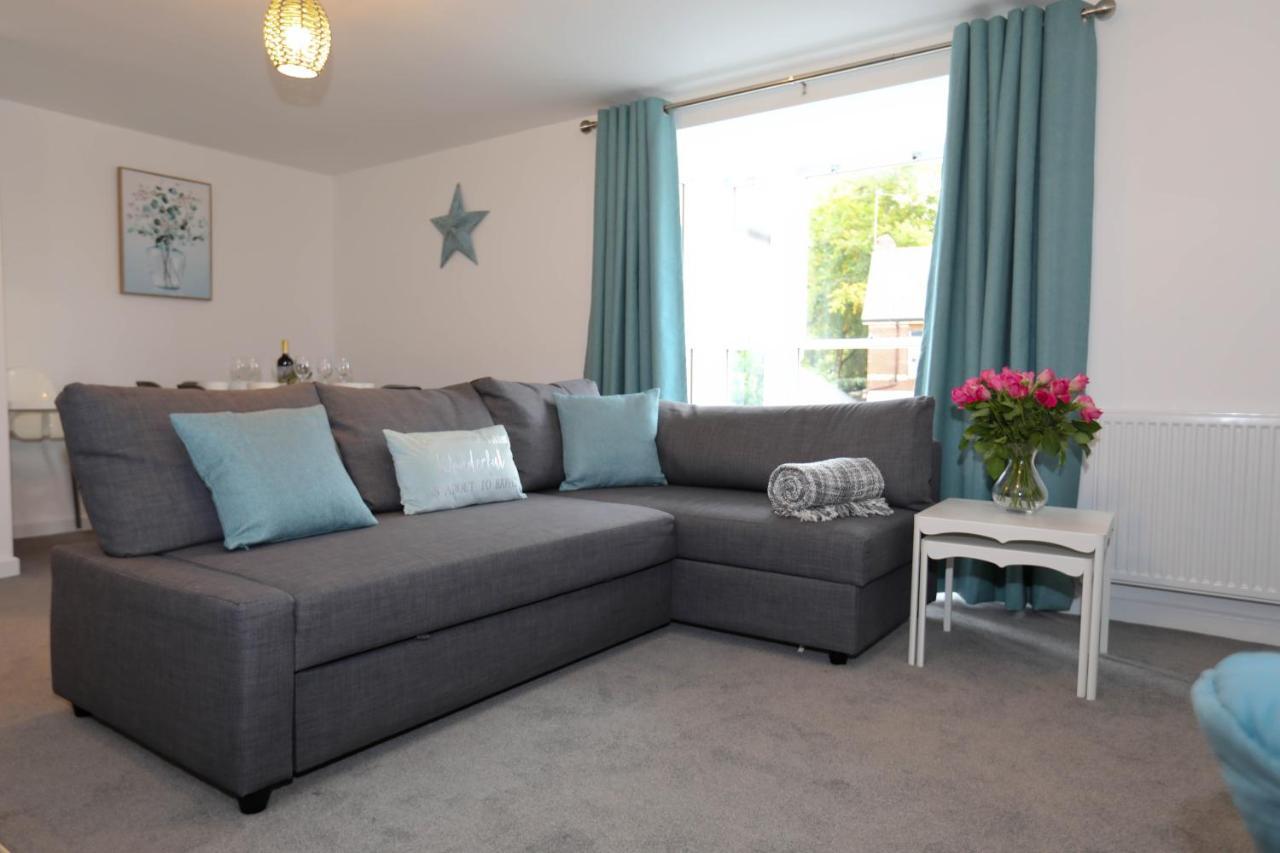 Exmouth - Apartment 2, Strand House - Modern 2 Bedroom Apartment, Perfect Location For Access To Beach & Town Centre - Sleeps 4 Guests - Hosted By Rentmyhouse Buitenkant foto