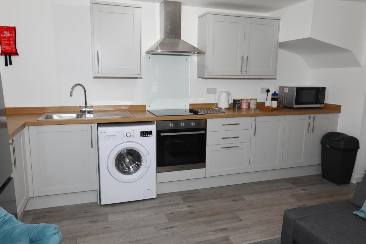 Exmouth - Apartment 2, Strand House - Modern 2 Bedroom Apartment, Perfect Location For Access To Beach & Town Centre - Sleeps 4 Guests - Hosted By Rentmyhouse Buitenkant foto
